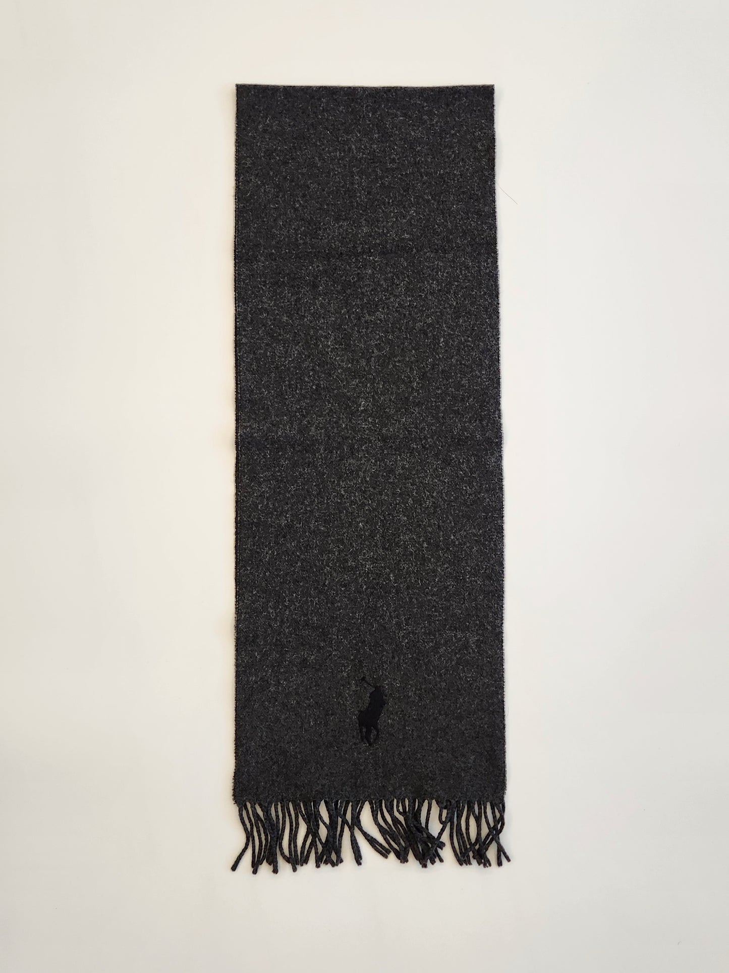 Polo muffler